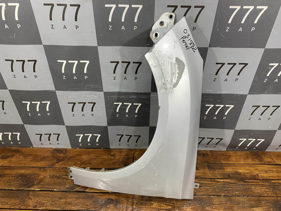 Крыло переднее левое Ford Focus 3 11-19 Б/У Оригинал 2171304