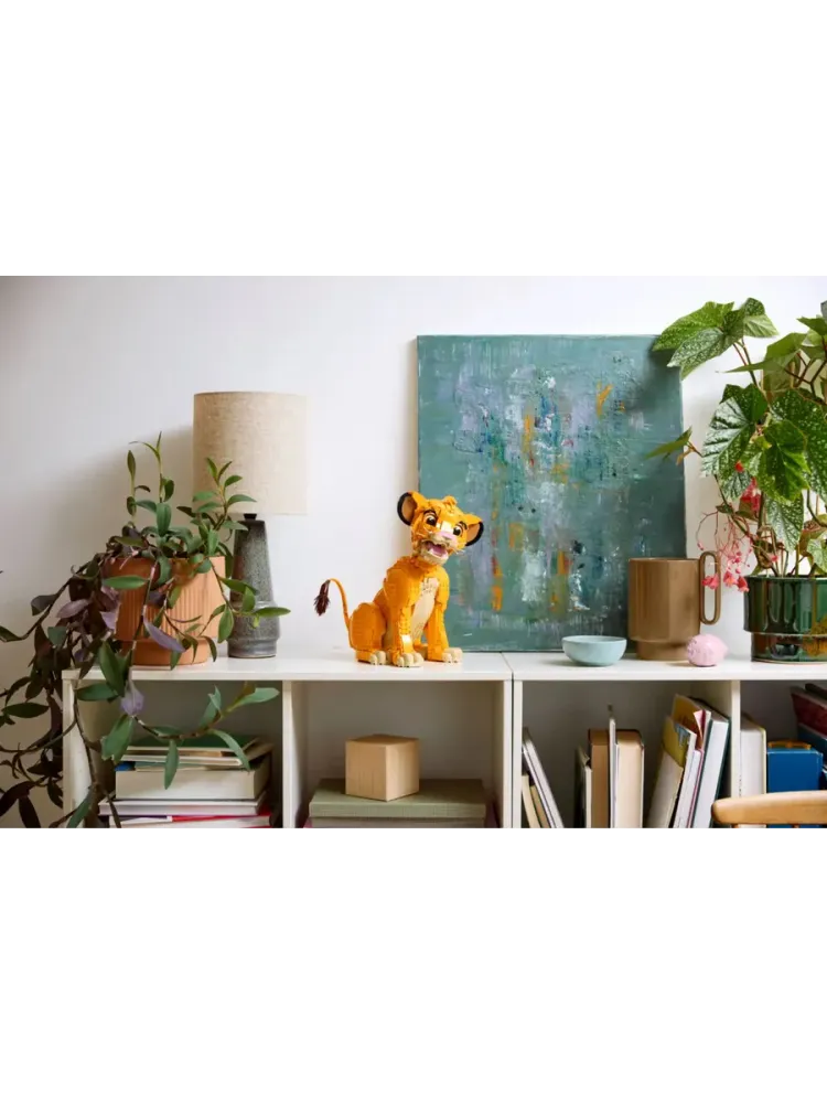 Конструктор Disney Classic 43247 Юный Симба, Король Лев