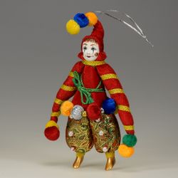 Ёлочная игрушка Клоун в бархатной курточке