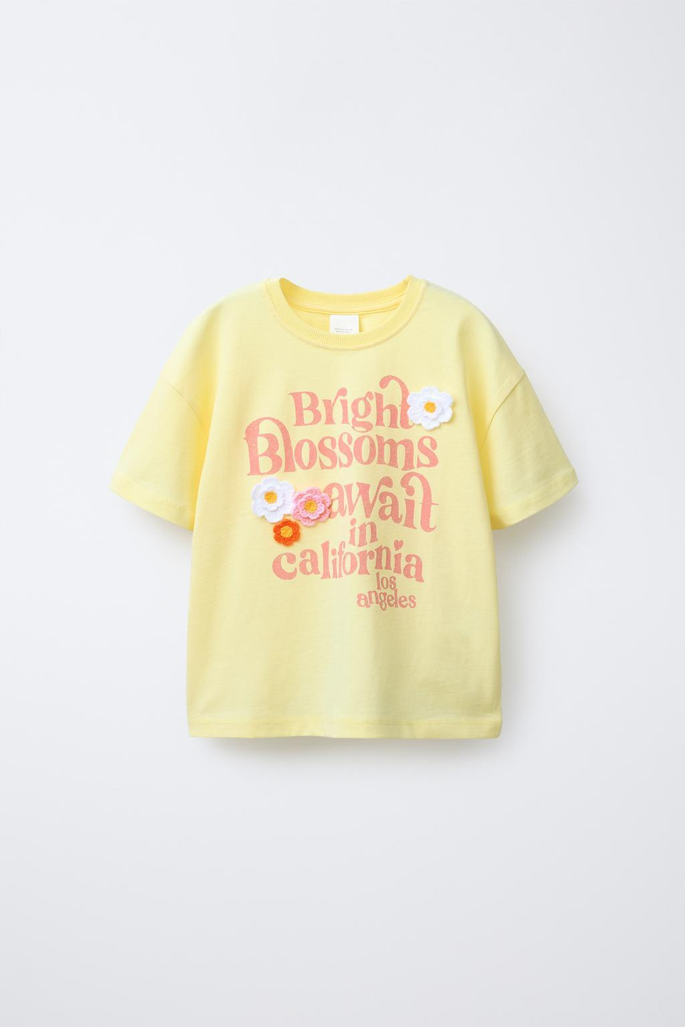 ZARA ФУТБОЛКА С ЦВЕТОЧНЫМИ ДЕТАЛЯМИ ИЗ КРУЖЕВА КРОШЕ, ЖЕЛТЫЙ