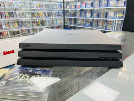 Sony Playstation 4 Pro 1TB CUH-7208B S/N: 02274526441508449 (PS4 Pro, Б/У)