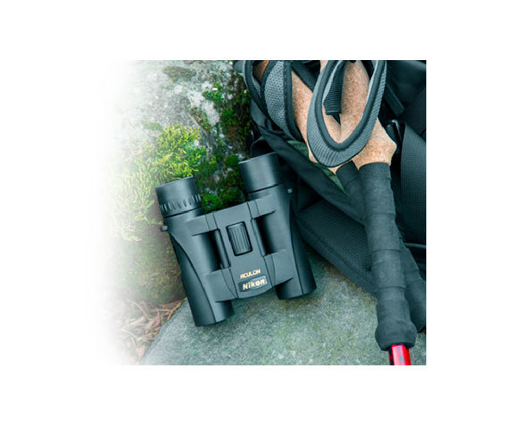 Бинокль Nikon Aculon A30 10x25