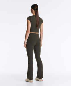 OYSHO Брюки-клеш с высокой посадкой Evermove, коричневый