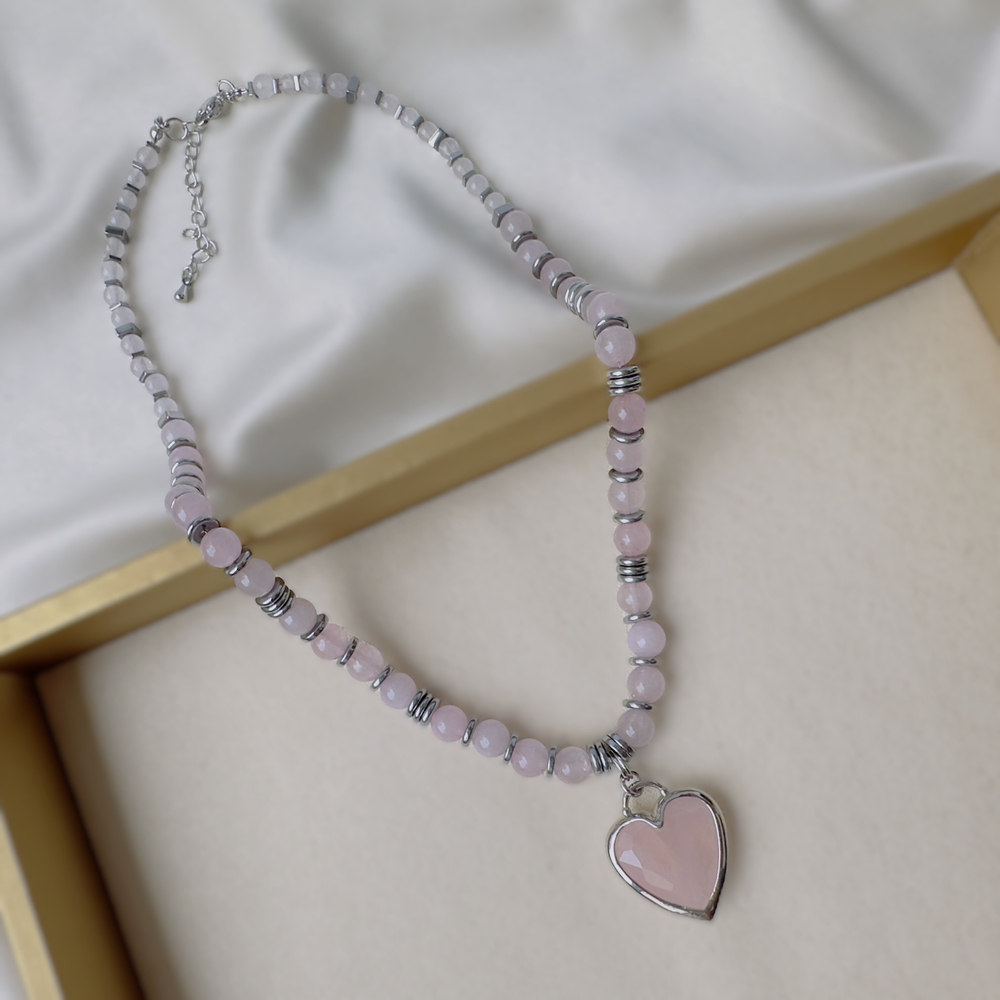 Колье "Тепло и сталь"