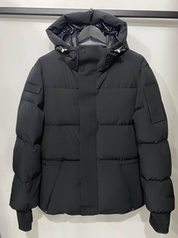 Пуховик Moncler