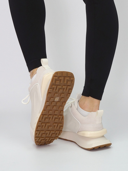 Кроссовки женские демисезонные