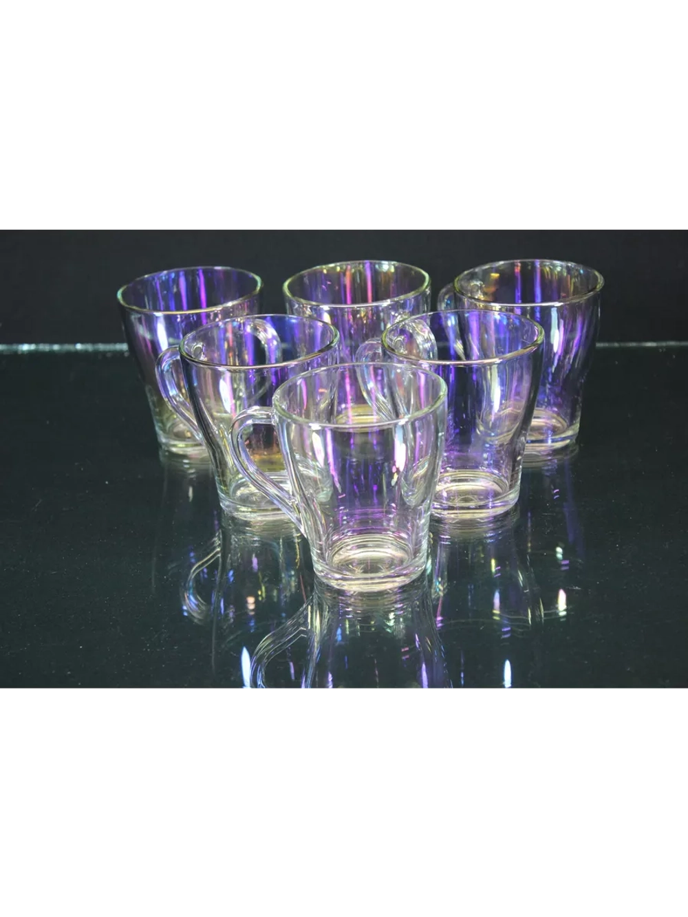 Набор кружек для чая и кофе.