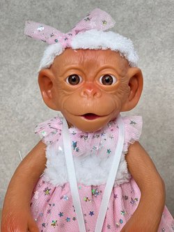 Кукла Nines виниловая 27см Charlie (2800B1)