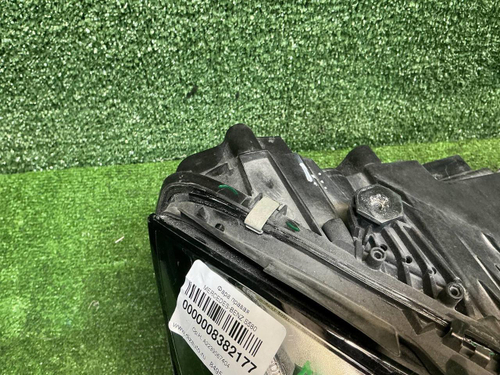 Фара правая Mercedes S W223 (20-нв) Digital Light