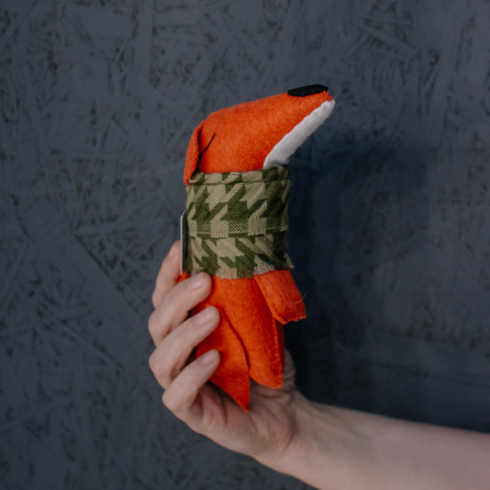 Игрушка ручной работы Лисичка