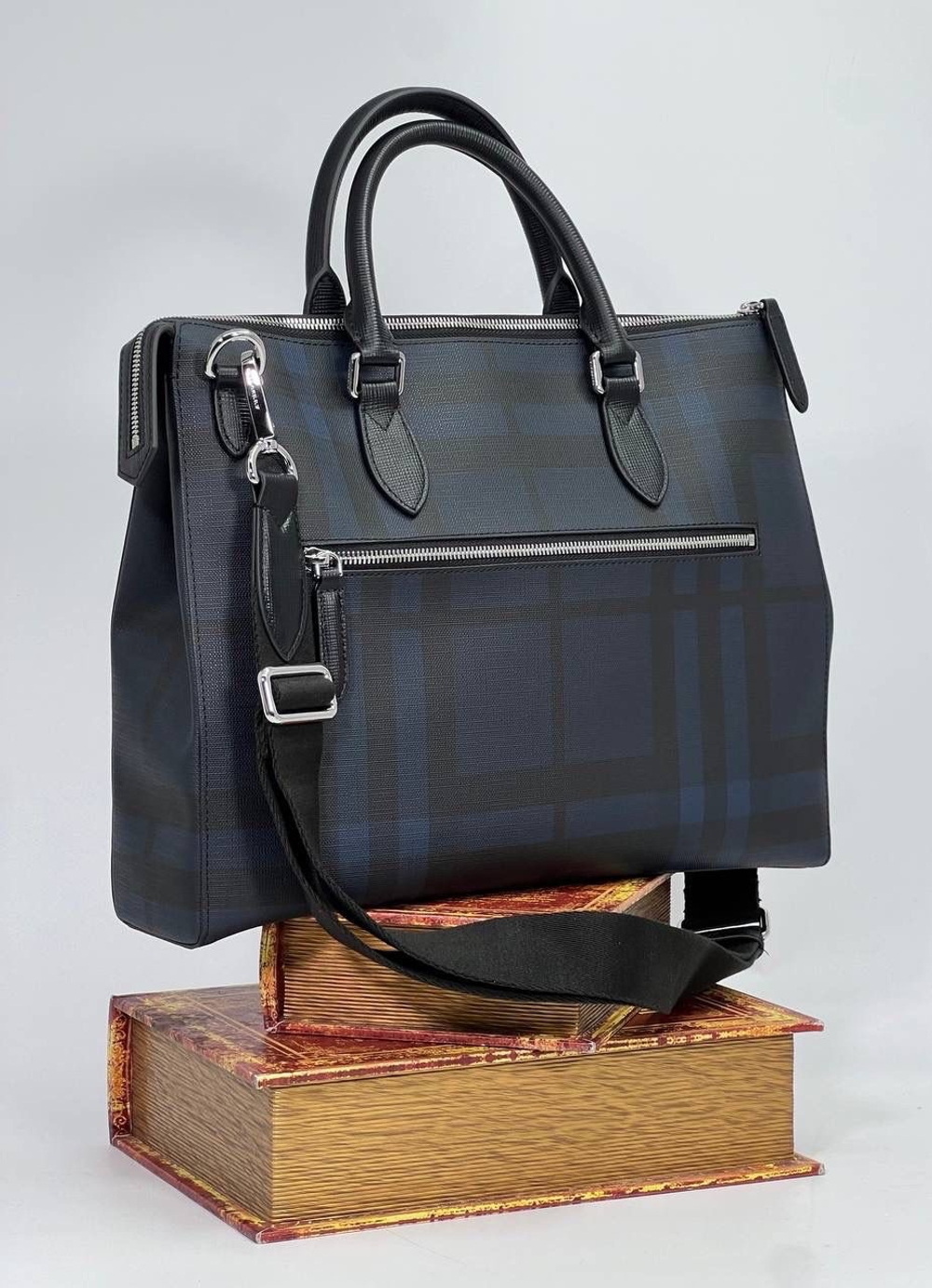 Сумка Burberry