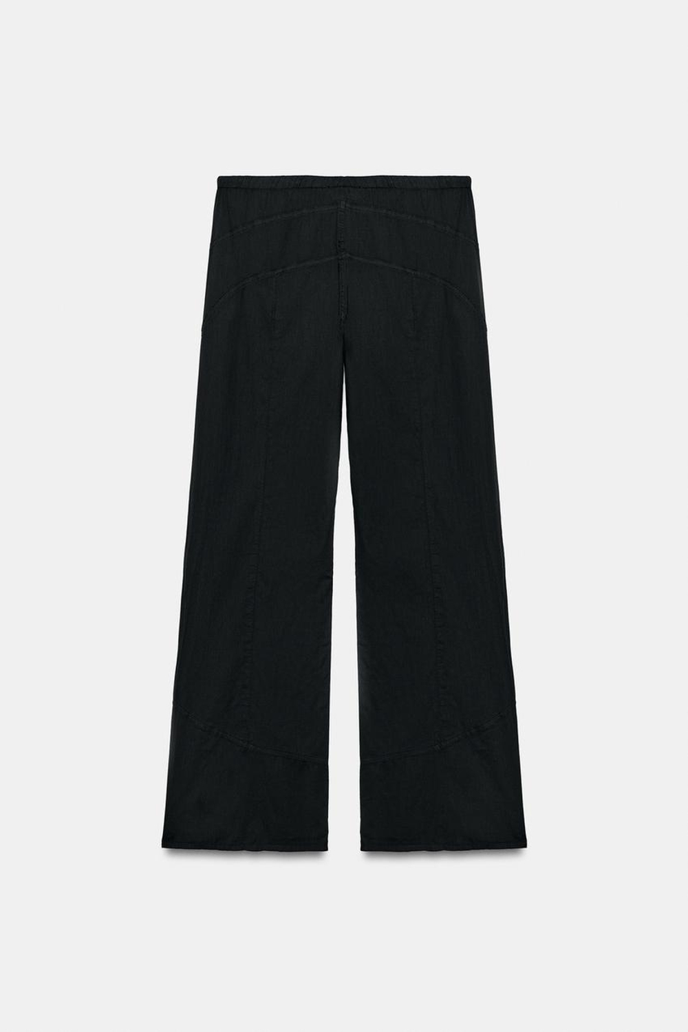 ZARA БРЮКИ СТРУЯЩЕГОСЯ КРОЯ С ДЕКОРАТИВНЫМИ ШВАМИ, ЧЕРНЫЙ