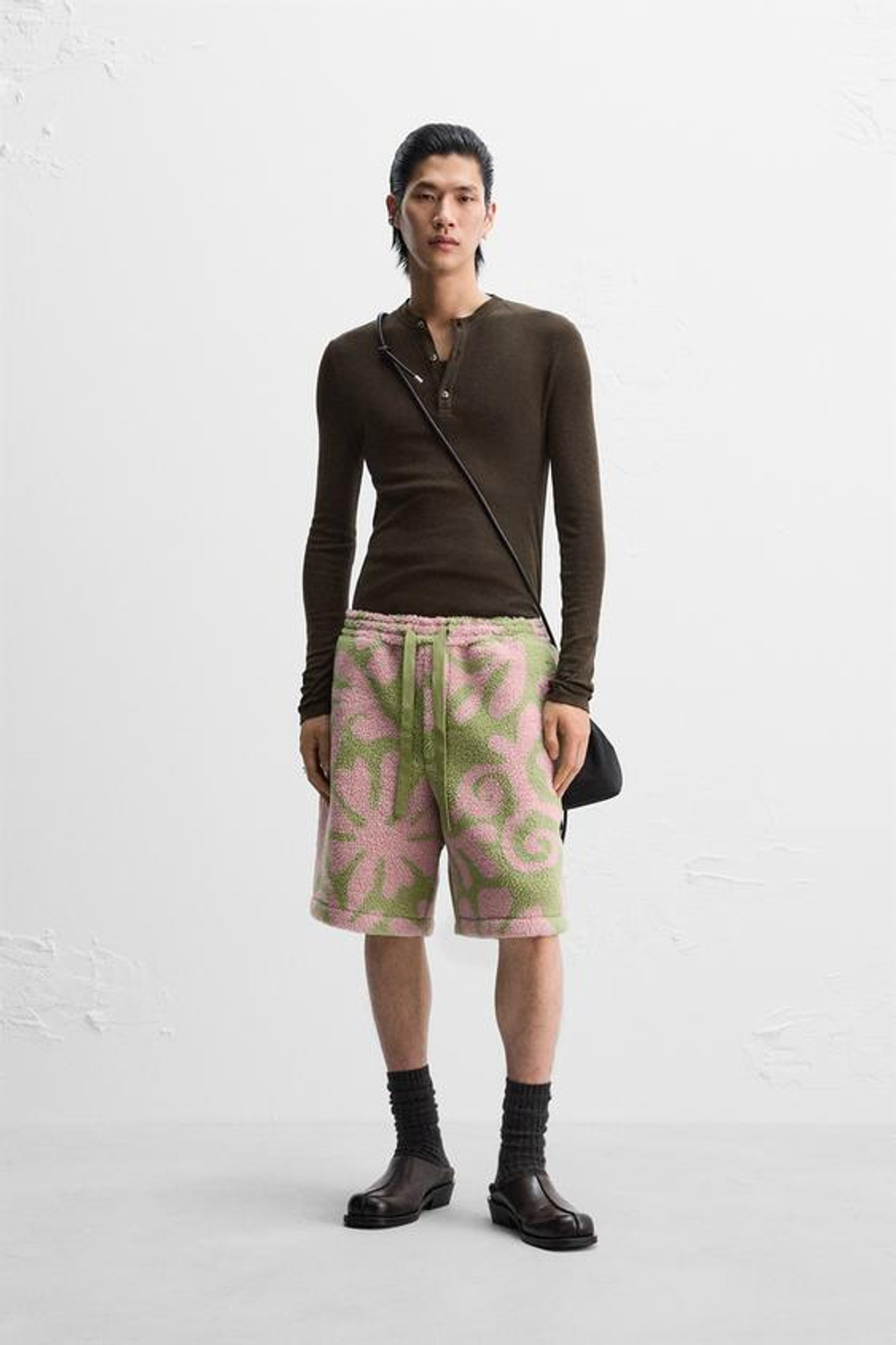 ZARA X NANUSHKA ЖАККАРДОВЫЕ БЕРМУДЫ ИЗ ИСКУССТВЕННОЙ ШЕРСТИ, РОЗОВЫЙ