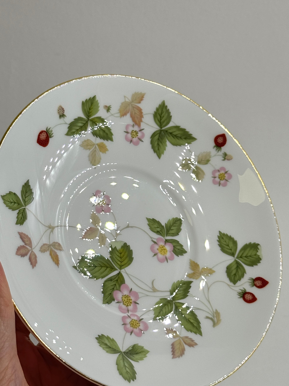 Блюдце Wedgwood, Wild Strawberry