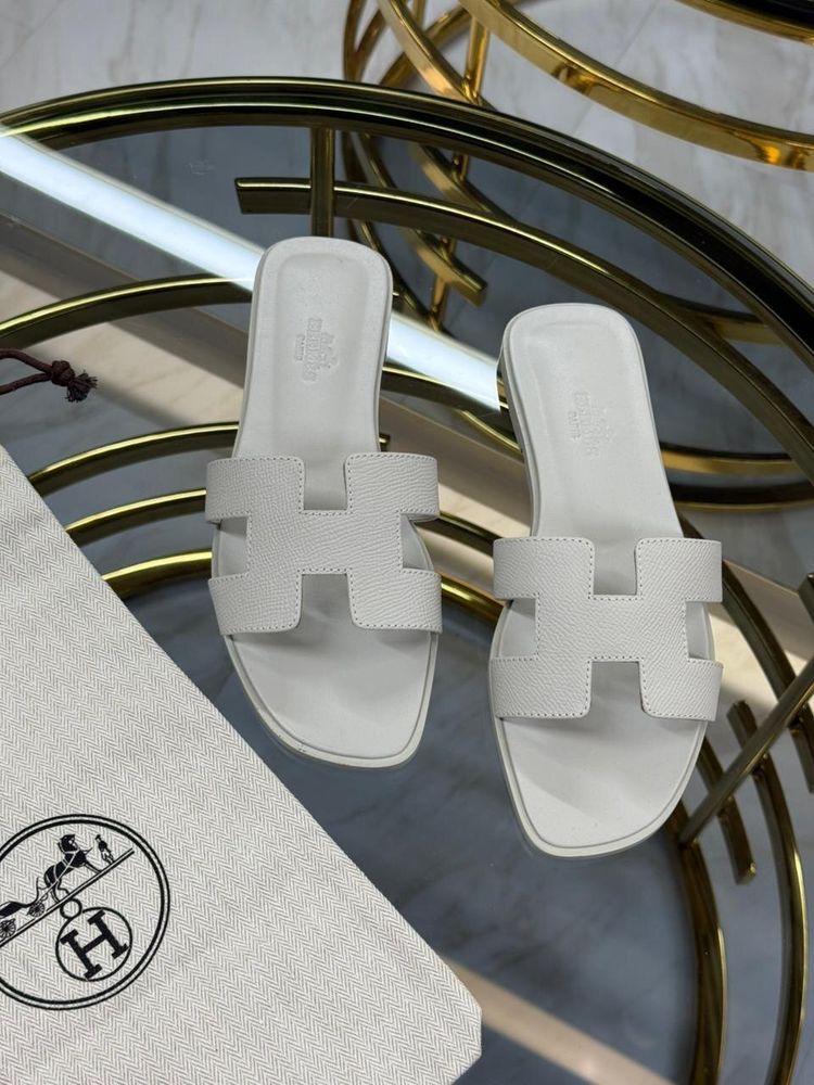 Шлепанцы Hermes