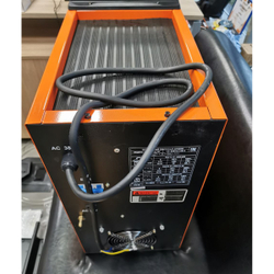 WELD Pro 300 (УЦЕНКА) Сварочный аппарат инверторный 300A, 380В MIG/MAG/MMA/Lift TIG с горелкой 24AK