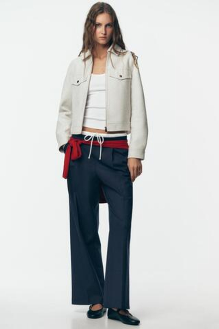 ZARA КУРТКА ИЗ МЯГКОЙ ТКАНИ НА МОЛНИИ, ЭКРЮ
