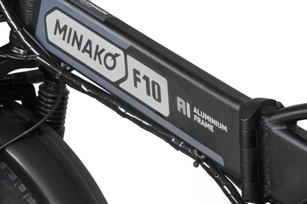 Электровелосипед Minako F10 Pro 2025 года (48V/20Ah) - Черный обод фото №6