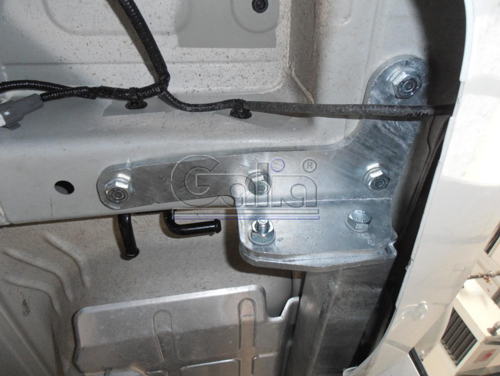 Фаркоп оцинкованный Galia S097C для Suzuki Grand Vitara 5 дверная 2005-2016(паспорт и сертификат в комплекте)(без электрики)