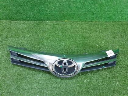 Решетка радиатора Toyota Corolla E160 (2015-2019)