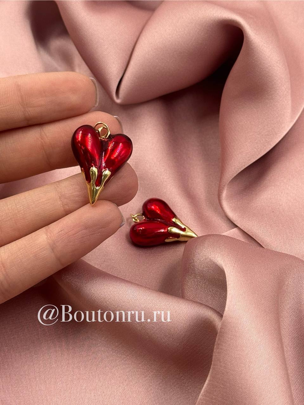 Подвеска "Красное сердце с подтеками" 25х20мм