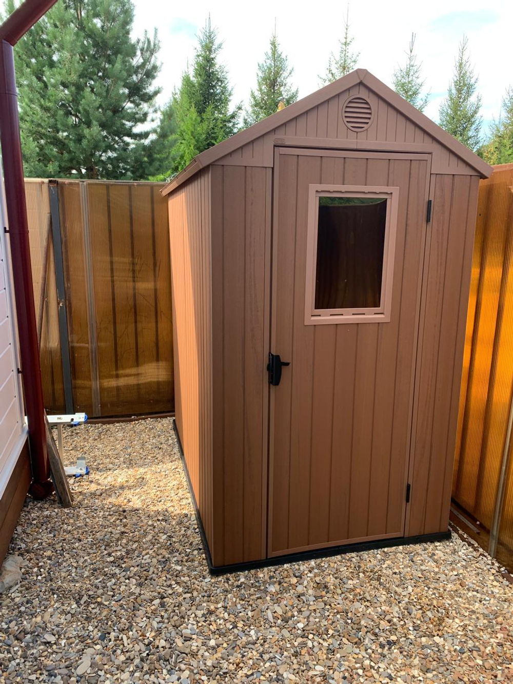 Пластиковый сарай Keter Darwin 4x6 brown