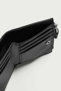 ZARA ОДНОТОННЫЙ КОШЕЛЕК С ОТДЕЛЕНИЕМ ДЛЯ МОНЕТ, ЧЕРНЫЙ