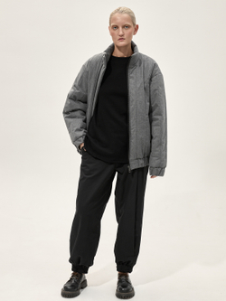 Бомбер стеганый "Брутализм". Серый