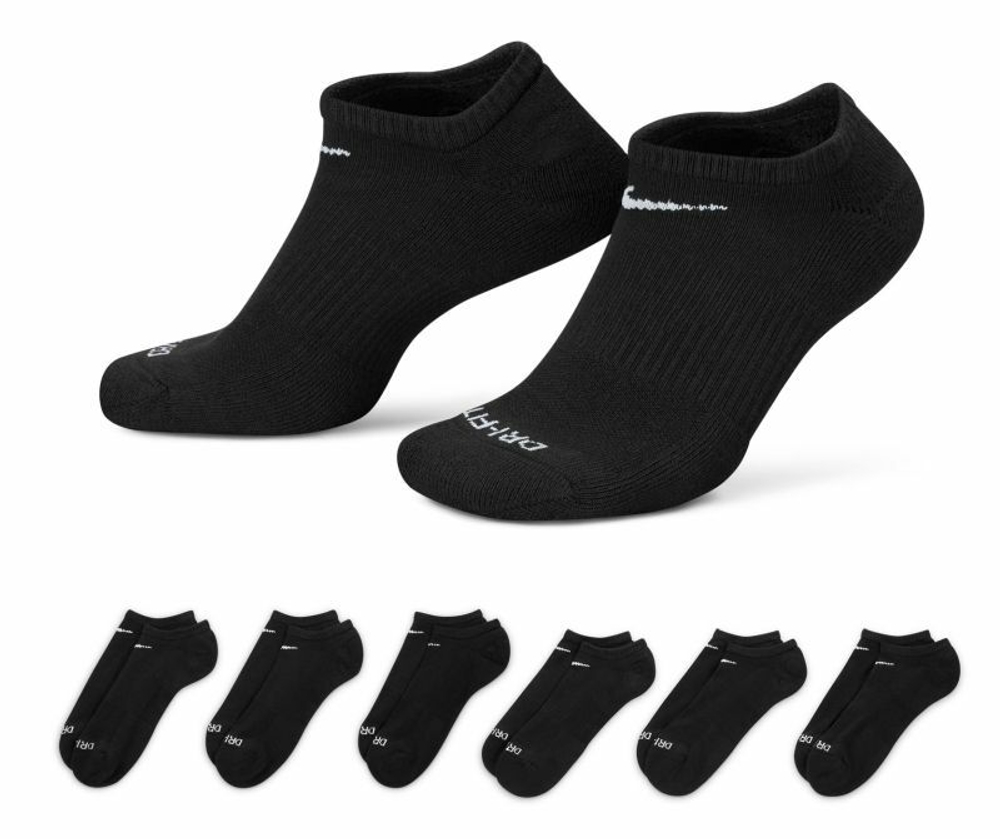 Nike cushioned no show socks deals