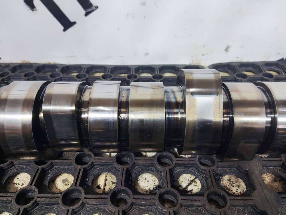 Распредвал DXI11