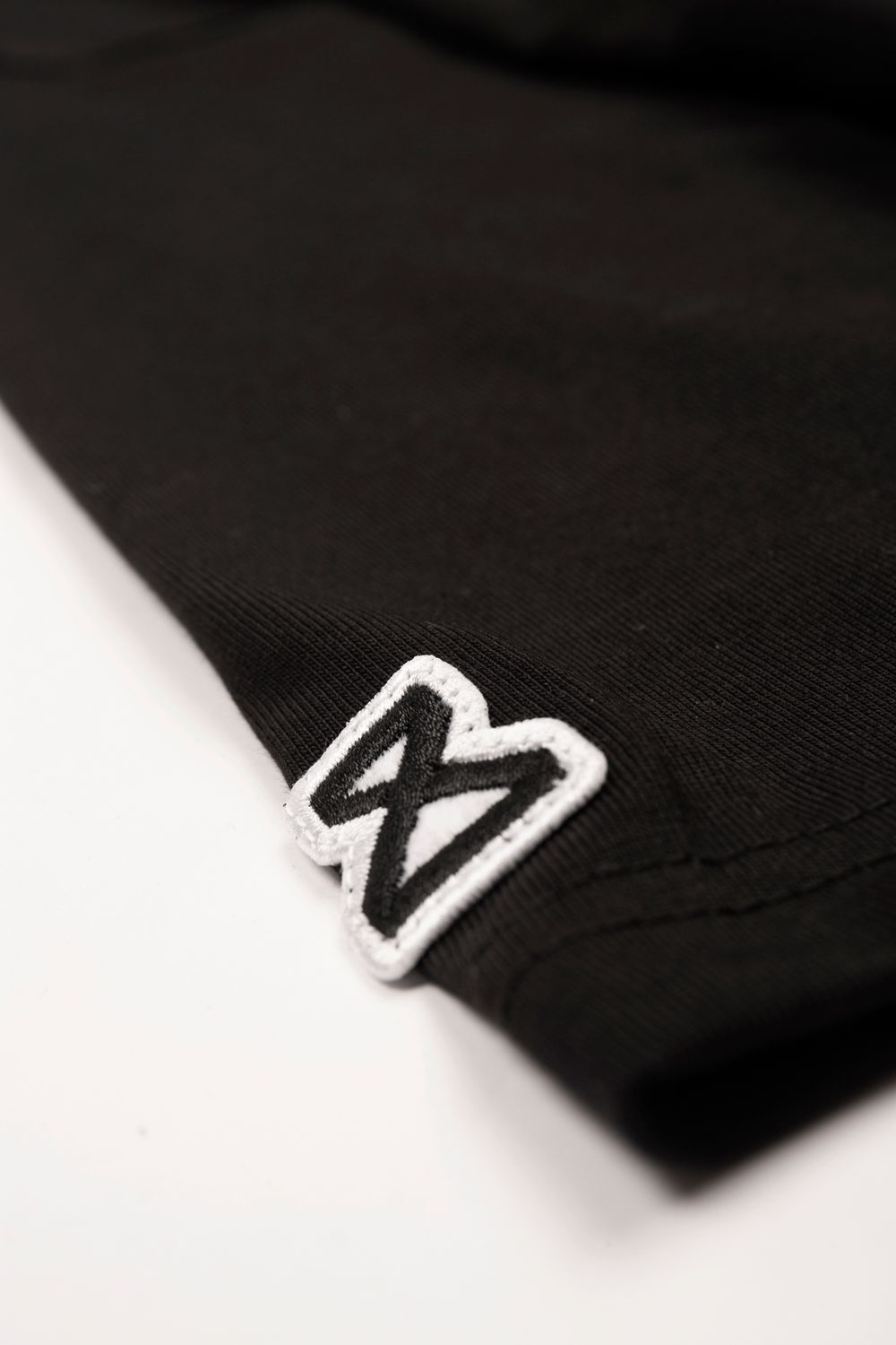 Футболка Resonator