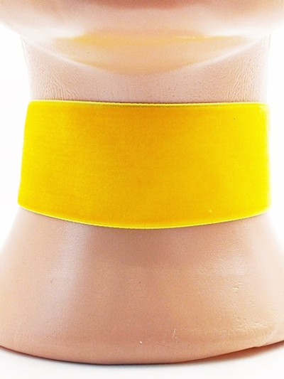 Желтый бархатный чокер без подвески 4 см.