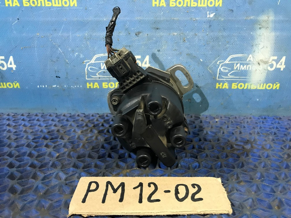 Трамблер NISSAN LIBERTY 1999