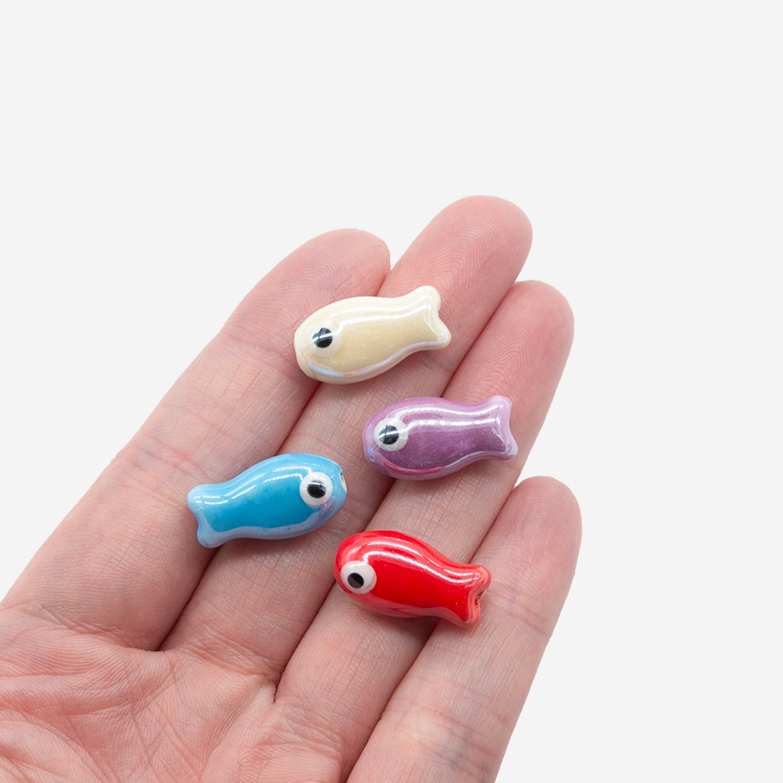 Бусина в форме рыбки, 18,5*10мм, бежевая, глазурированный фарфор