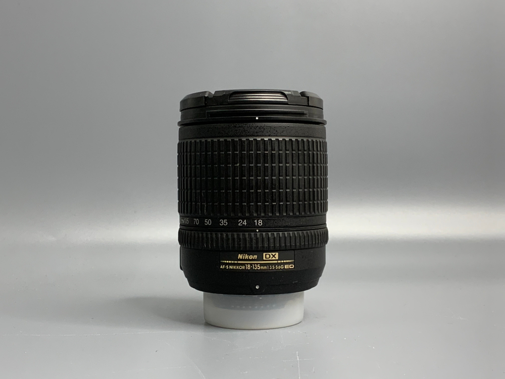 Nikon 18-135mm 3.5-5.6 ED-IF AF-S DX