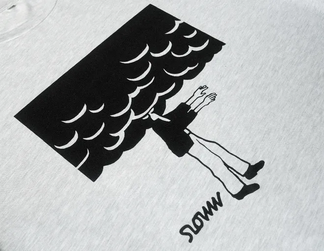 Футболка SLOWW «Вероятно, Дьявол»
