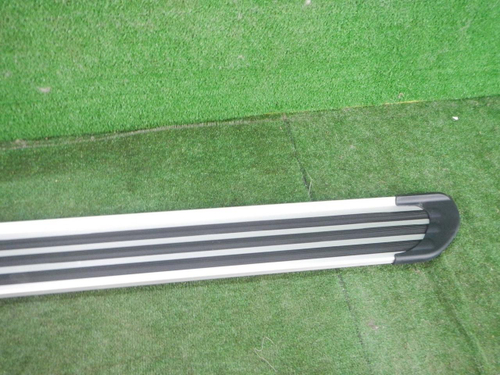 Накладка порога правая Nissan X-Trail T32 (2013-2022) Slim Line Silve