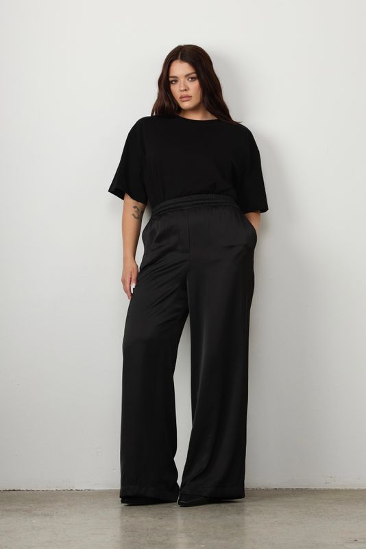 Брюки на резинке из атласа, черный