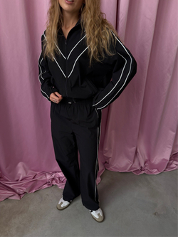 Спортивный костюм Девяностые черный