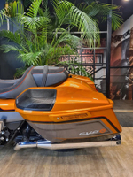 CVO Street Glide "Torched Orange CVO Tri-Tone" (2026)