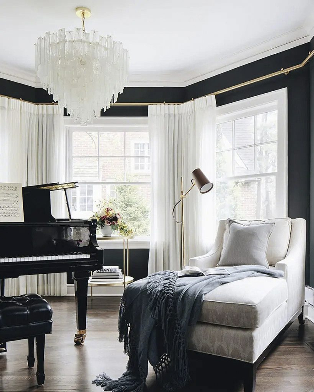 Золотая люстра “Дидро”