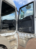 SITRAK C7H 4x2 Седельный тягач ZZ4186V361HE (12,4 л, 480 л.с., АТ)