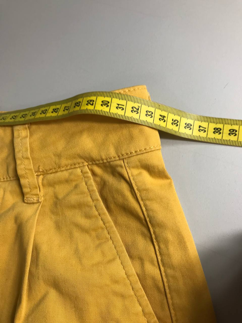 Брюки Bershka летнего оттенка, маркировка 34, визуально 40 размер