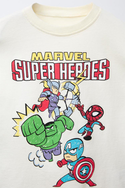 ZARA КОМПЛЕКТ ИЗ ФУТБОЛКИ И ШОРТОВ С ПРИНТОМ THE AVENGERS © MARVEL, АНТРАЦИТОВО-СЕРЫЙ