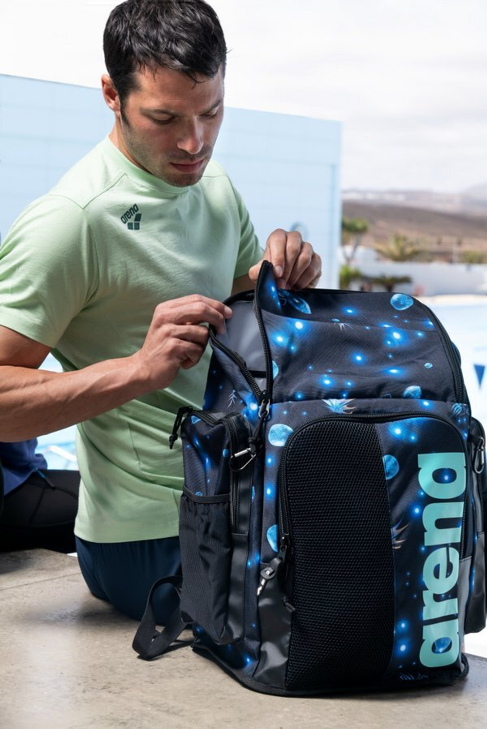 Рюкзак Arena SPIKY III BACKPACK 45 ALLOVER 2025 Рюкзак Arena SPIKY III BACKPACK 45 ALLOVER 2025