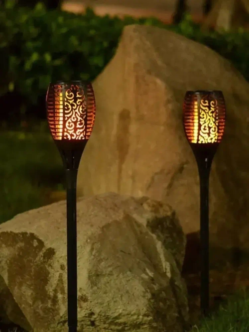 Светильник уличный на солнечной батарее "Факел"