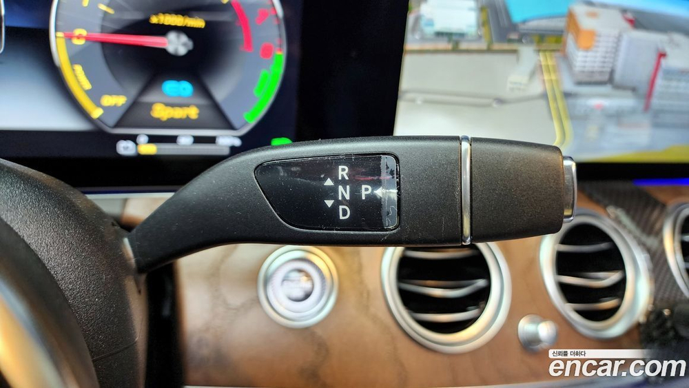 Mercedes-Benz E-Class W213 E300e Exclusive (11.2019)
