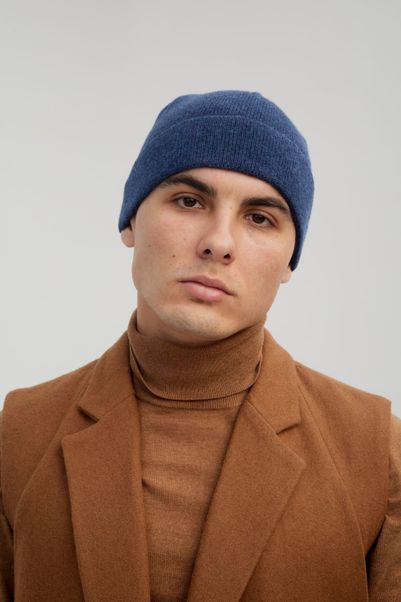 Мужские шапки