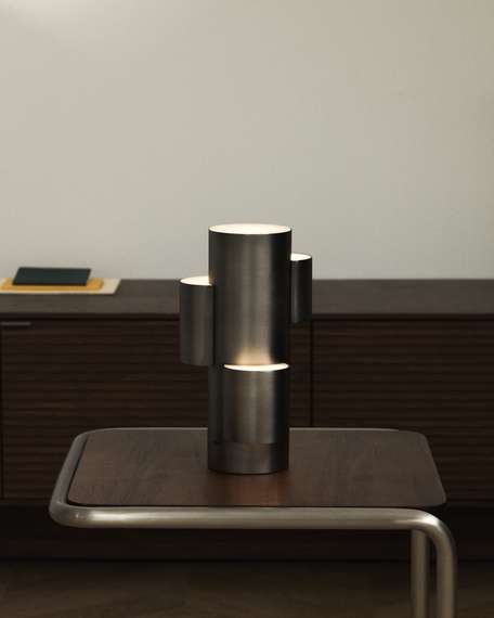 Переносная настольная лампа Adrina из темно-серого металла