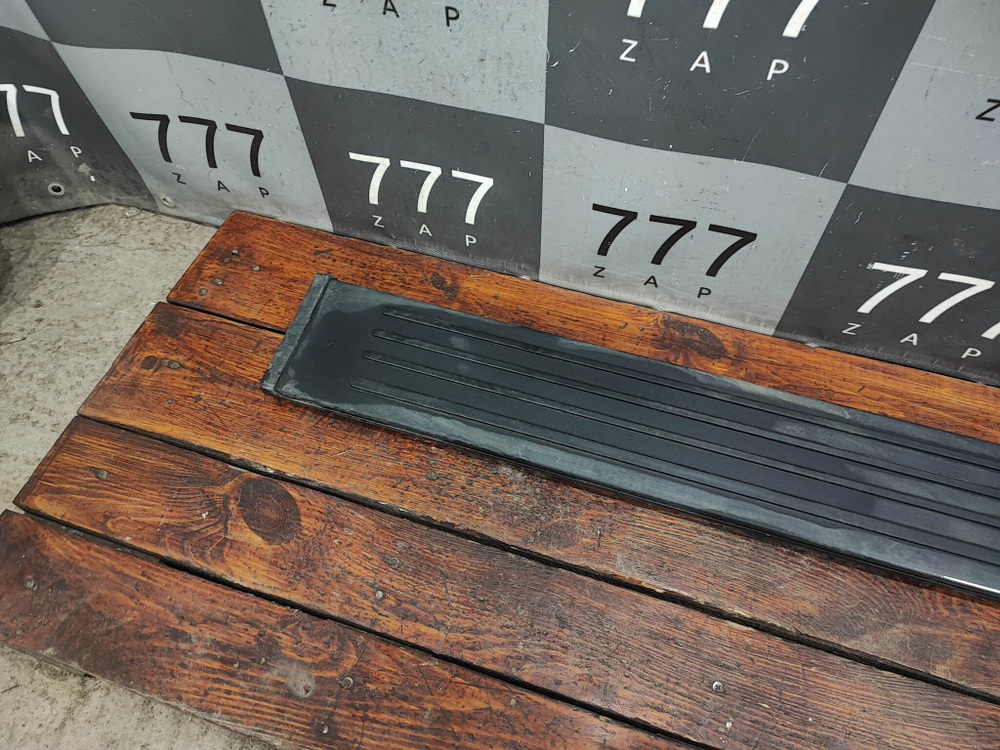 Подножка боковая левая Tank 500 21-нв Б/У Оригинал 5150710XKV3AB